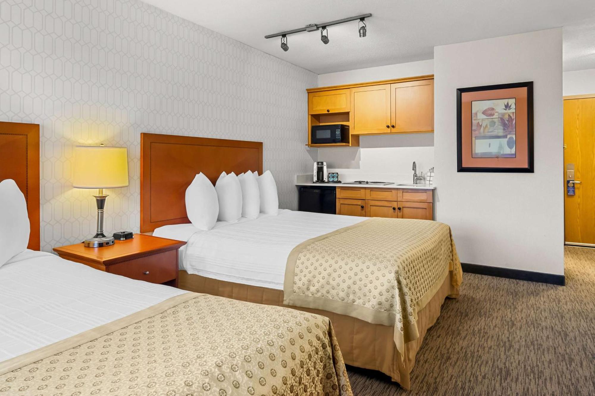 Best Western Plus Langley Inn Εξωτερικό φωτογραφία