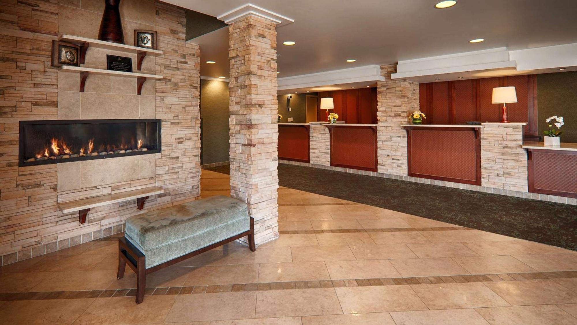 Best Western Plus Langley Inn Εξωτερικό φωτογραφία